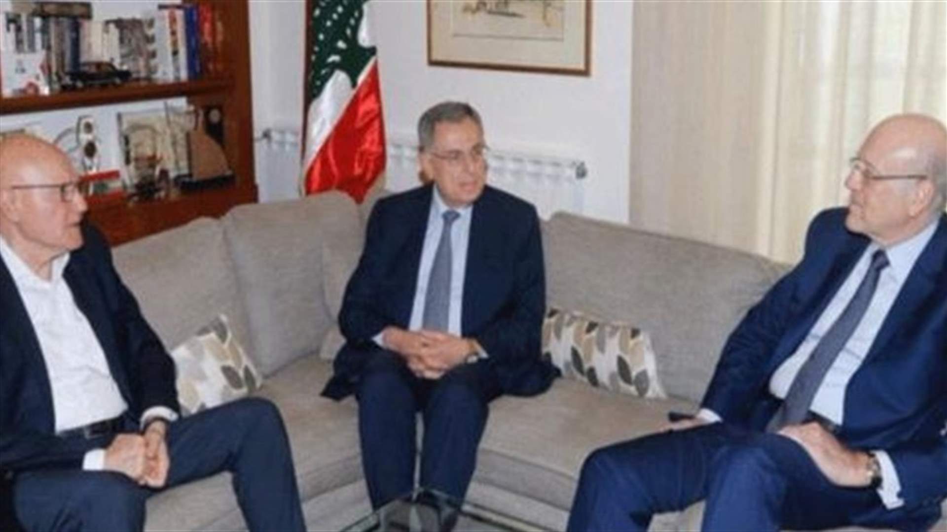 رؤساء الحكومات السابقين: نرفض أي محاولة لاستفراد الحريري عبر تحميله مسؤولية الازمات