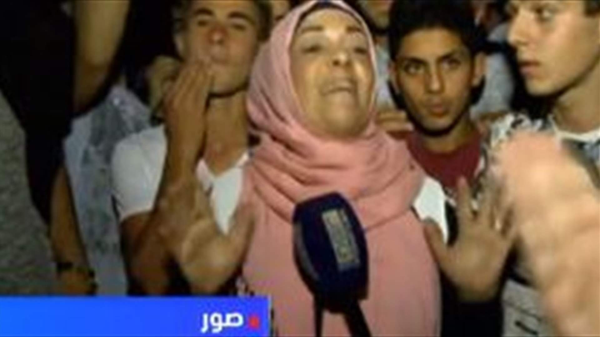 في صور... سيدة تناشد الدولة مساعدة ابنتها (فيديو)