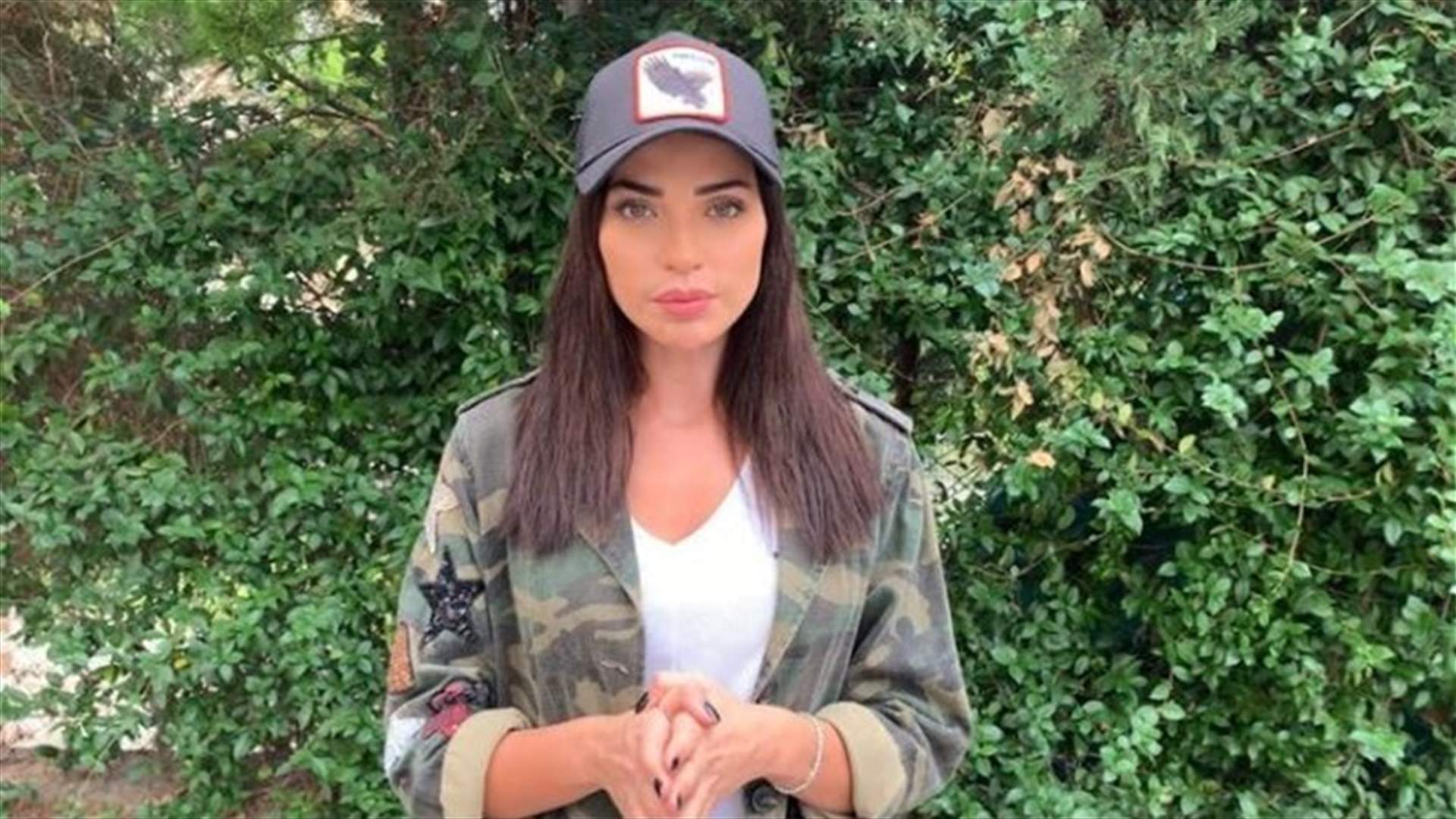 داليدا خليل تصلي في سيدة لبنان على نية الشعب اللبناني (فيديو)