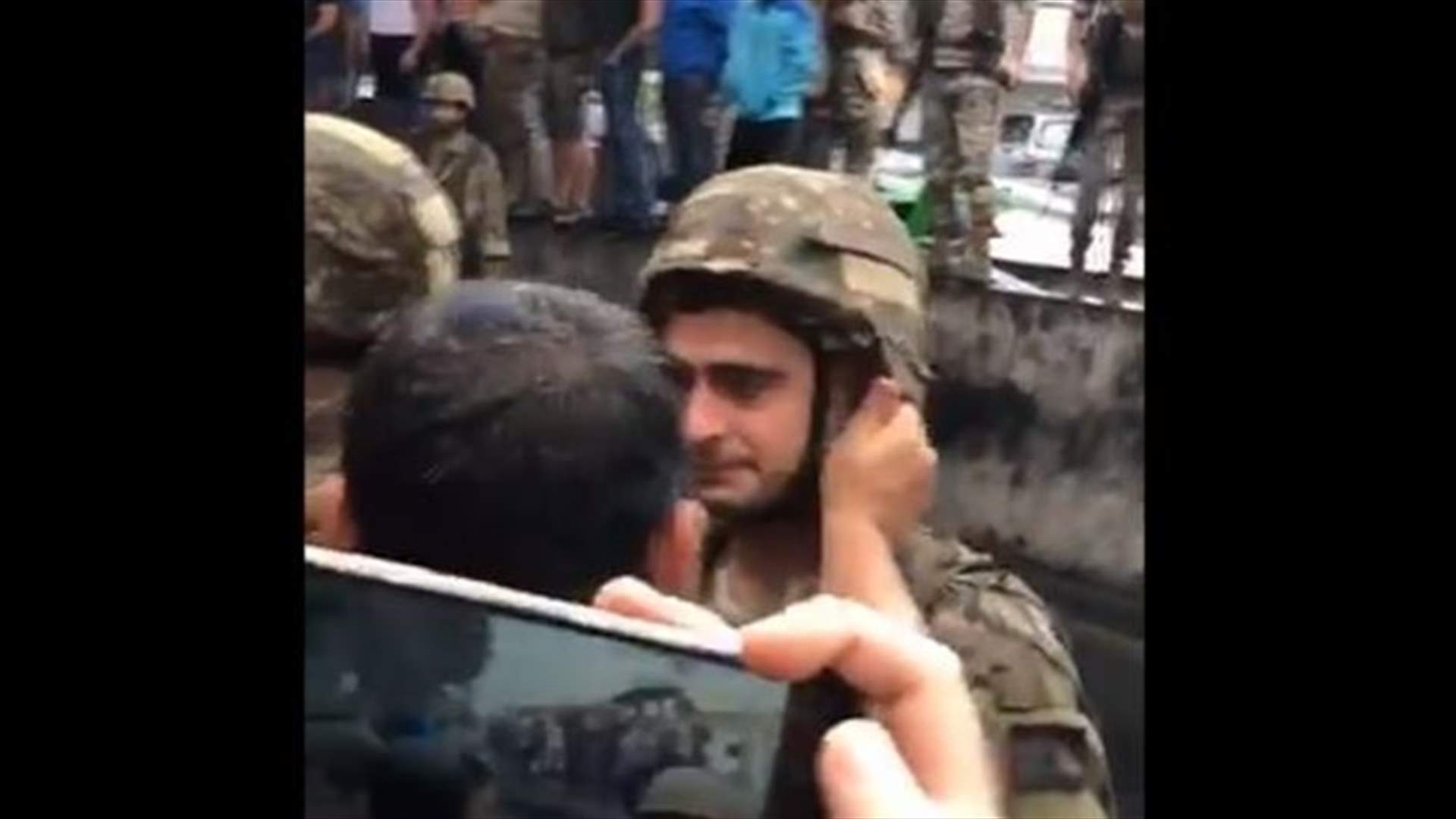 Citizen comforts LAF soldier in Jal el-Dib-[VIDEO]