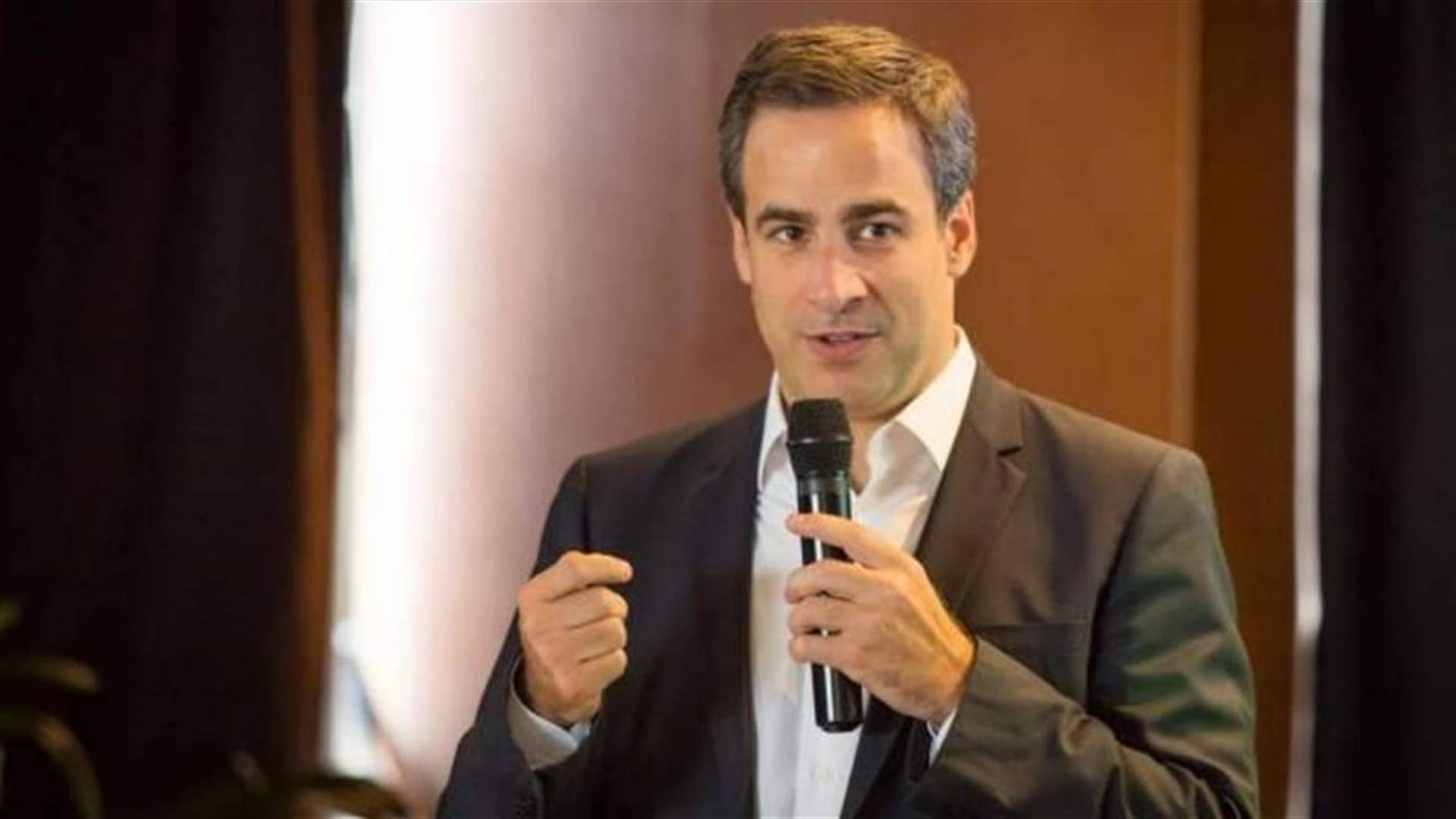 ميشال معوض: للاستماع إلى مطالب اللبنانيين المحقة