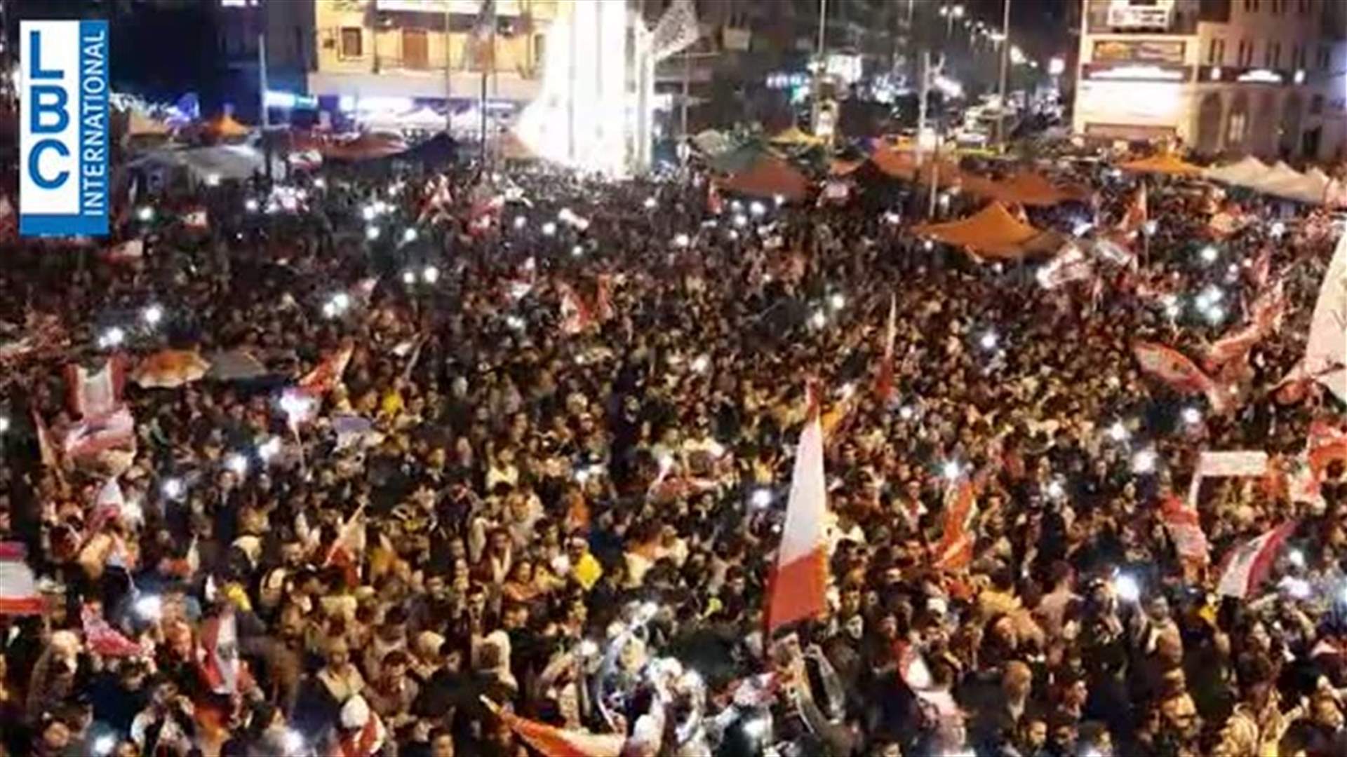 &quot;عروس الثورة&quot; تنشد &quot;نشيد الثورة&quot;... (فيديو)