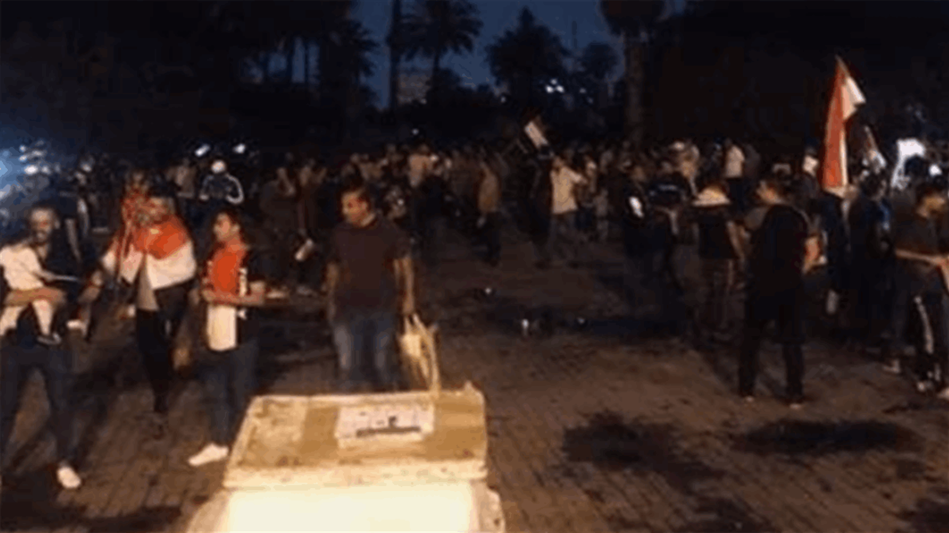 تظاهرات ضد الحكومة في العراق: كلّهم سارقون