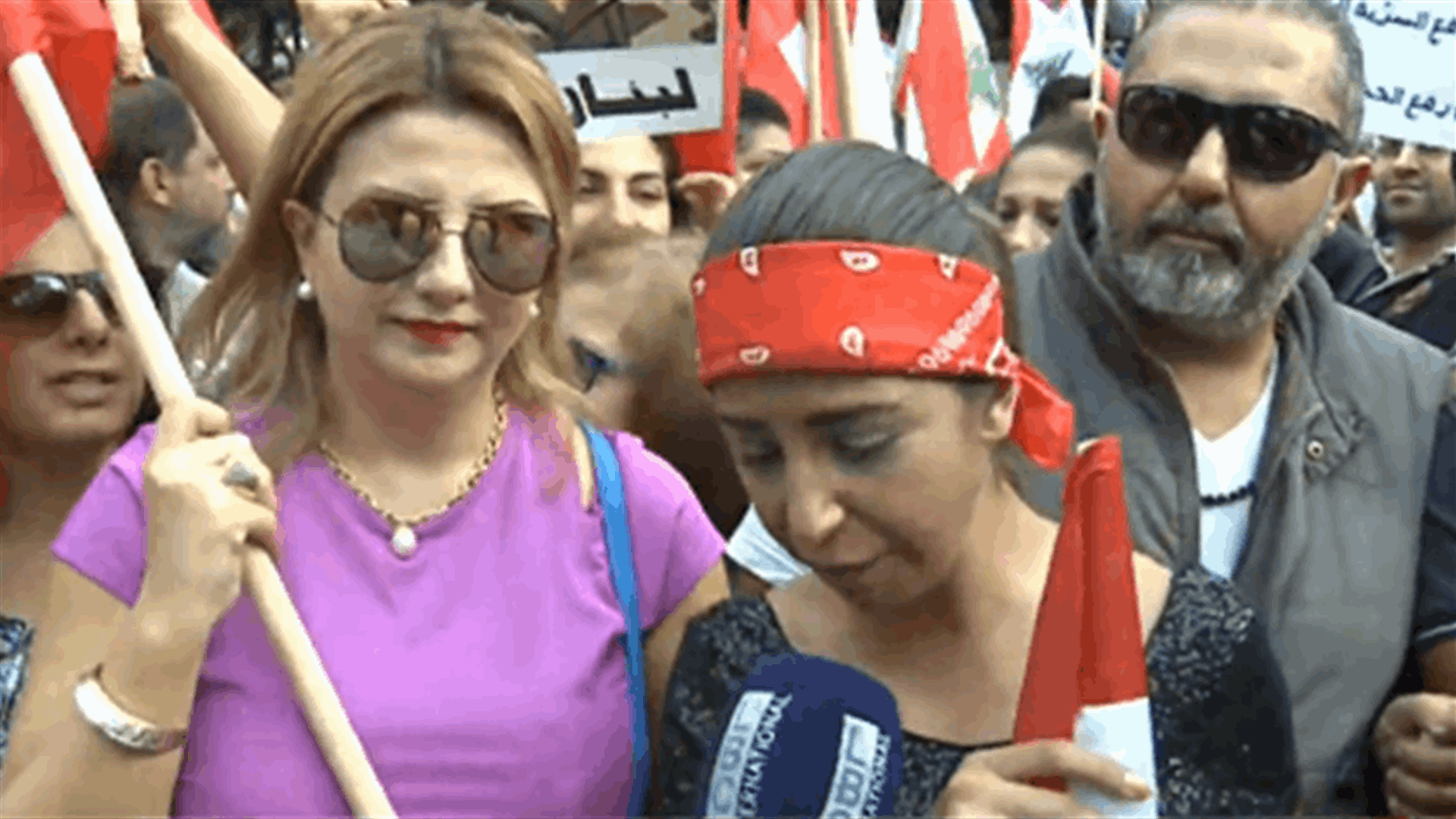 Movement staged in solidarity with President Aoun outside Jdeideh justice palace (Video)