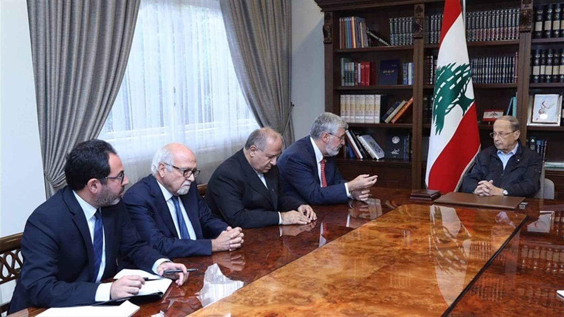 Aoun follows up on political and security situation in light of recent developments