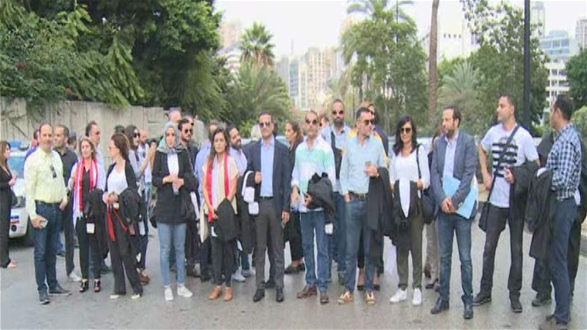 وقفة احتجاجية لمحامين امام قصر العدل في بيروت