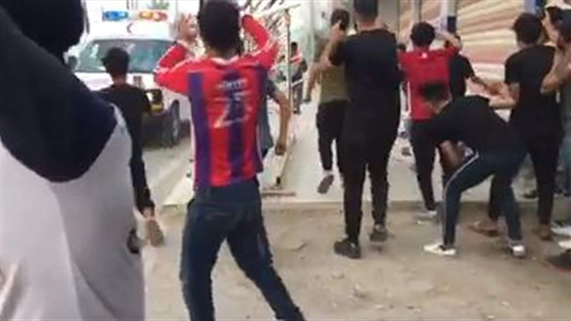 تظاهرات العراق... اطلاق النار والغاز المسيل للدموع  (فيديو)