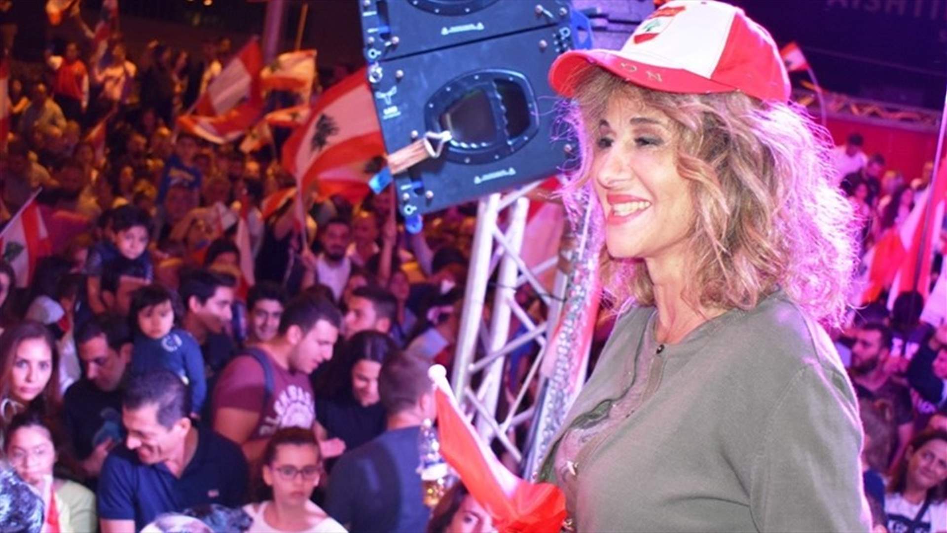 باسكال صقر للرئيس عون من ساحة جل الديب: "يا جنرال ما عملتوا شي"