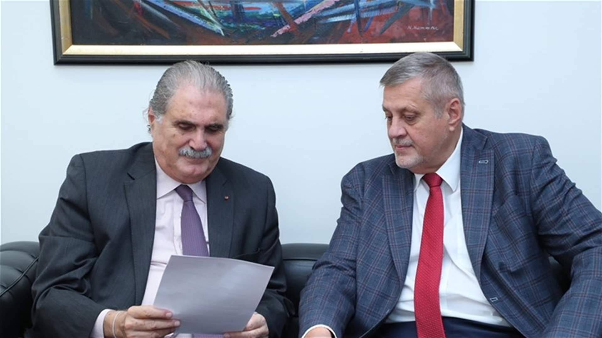 جريصاتي تسلم من كوبيتش نسخة عن موقف الامم المتحدة بعد استقالة الحكومة
