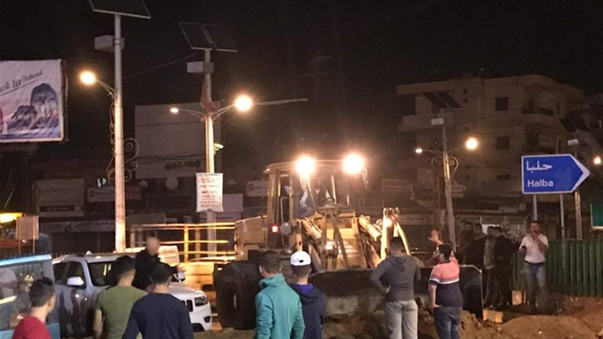 بدء العمل على فتح مسربين عند مستديرة العبدة ذهابا وايابا