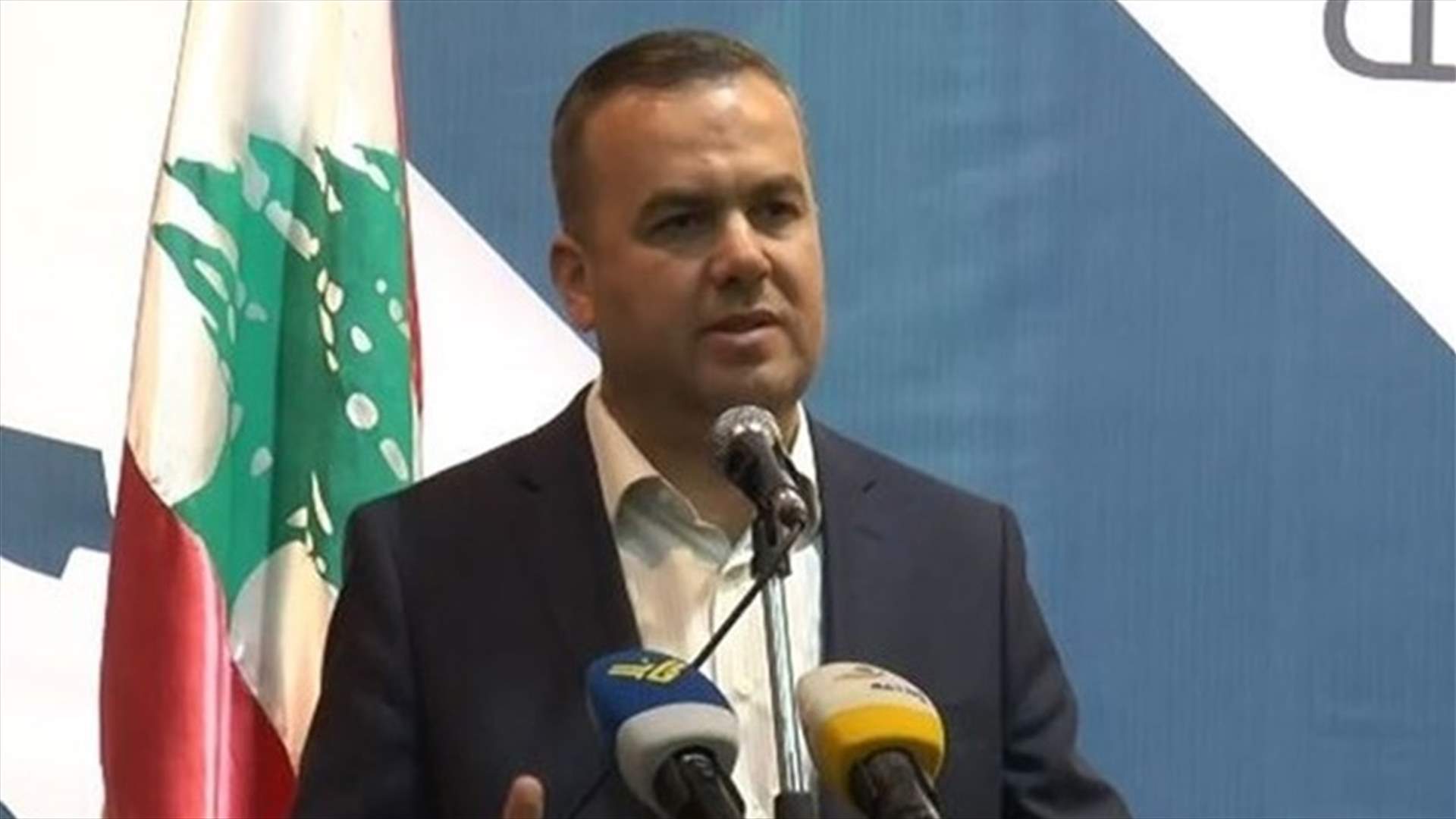 فضل الله: هناك من يستغل ويستخدم ويضغط من خلال اسعار العملة اللبنانية لتحقيق بعض المآرب السياسية