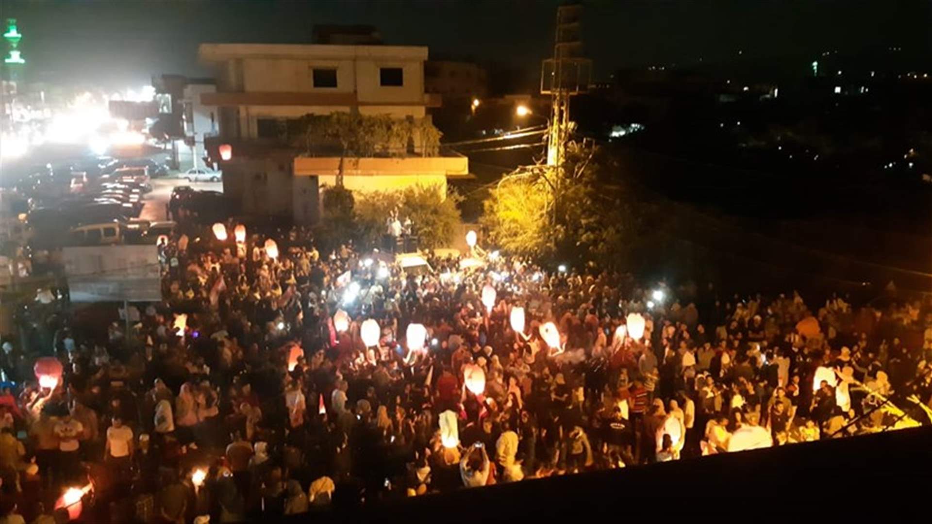 إطلاق مناطيد الأمنيات في سماء المنية (فيديو)