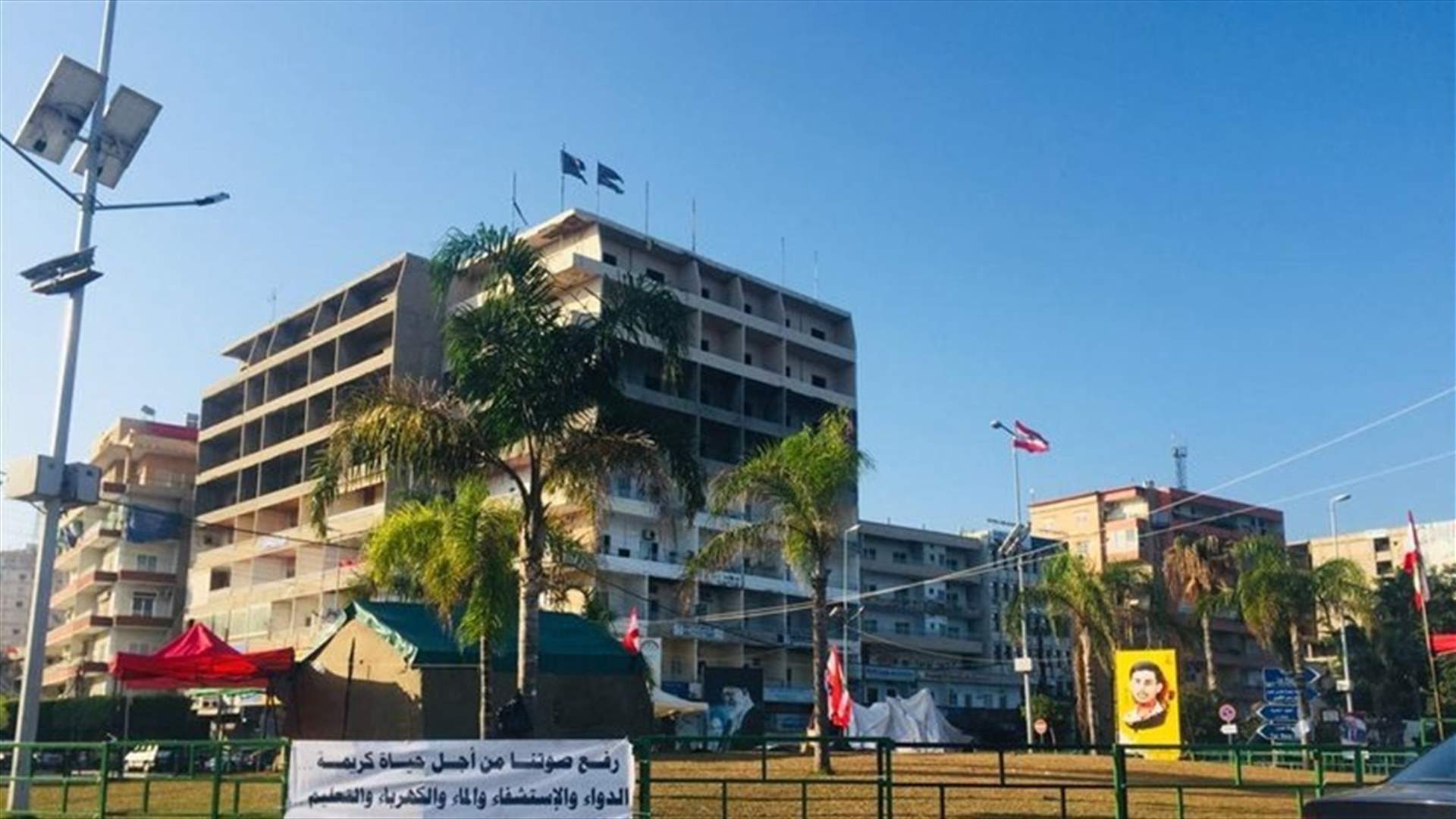 Gas stations close completely in Tyre and neighboring towns