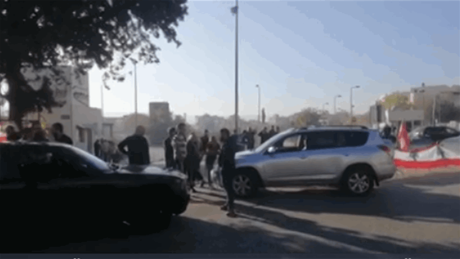 Protesters close vehicles registration division in Zahle-[VIDEO]