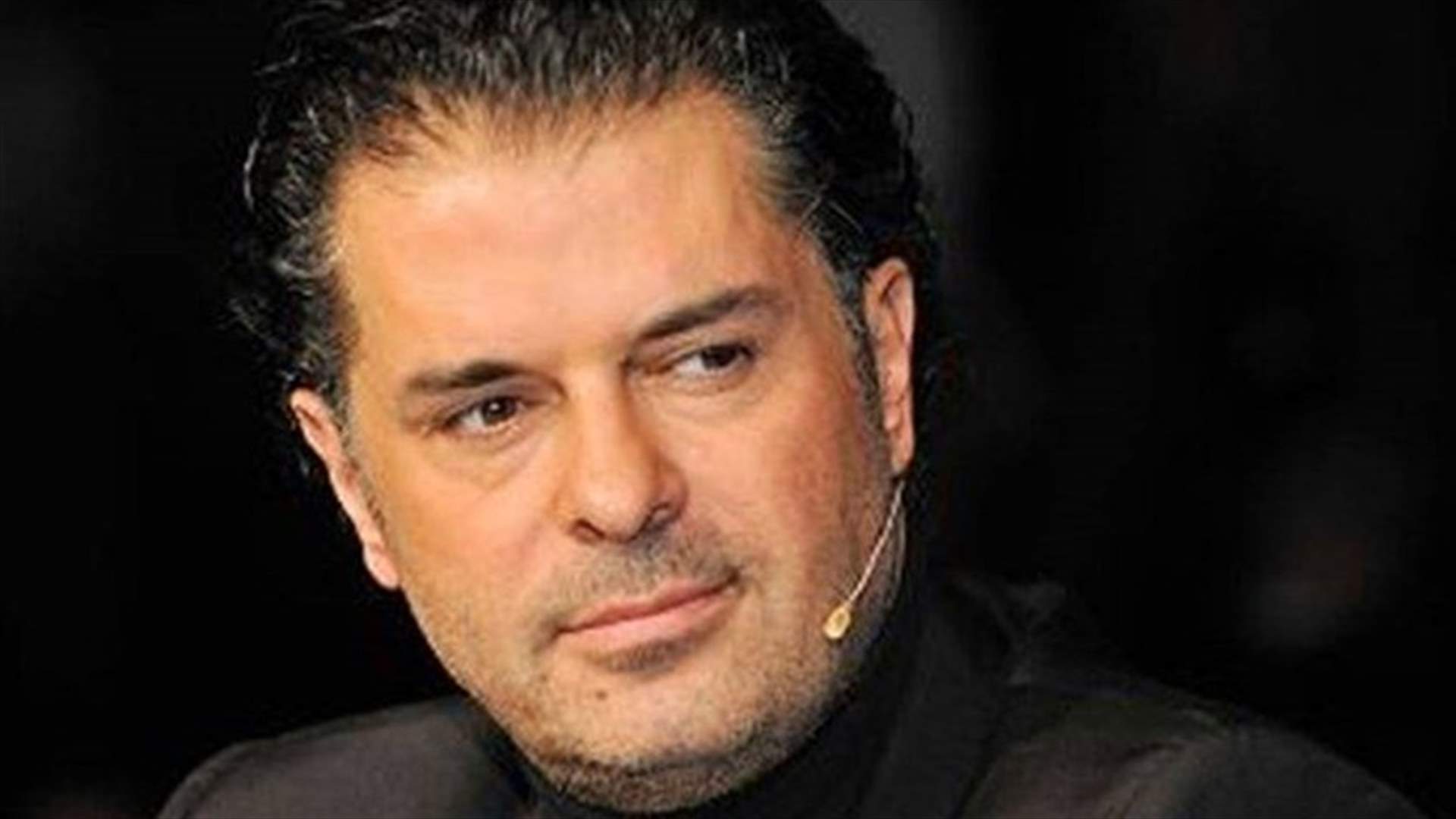 راغب علامة يحذّر: "أيها الشباب والصبايا لا تجعلوا أحداً يسرق الثورة ويشوهها"