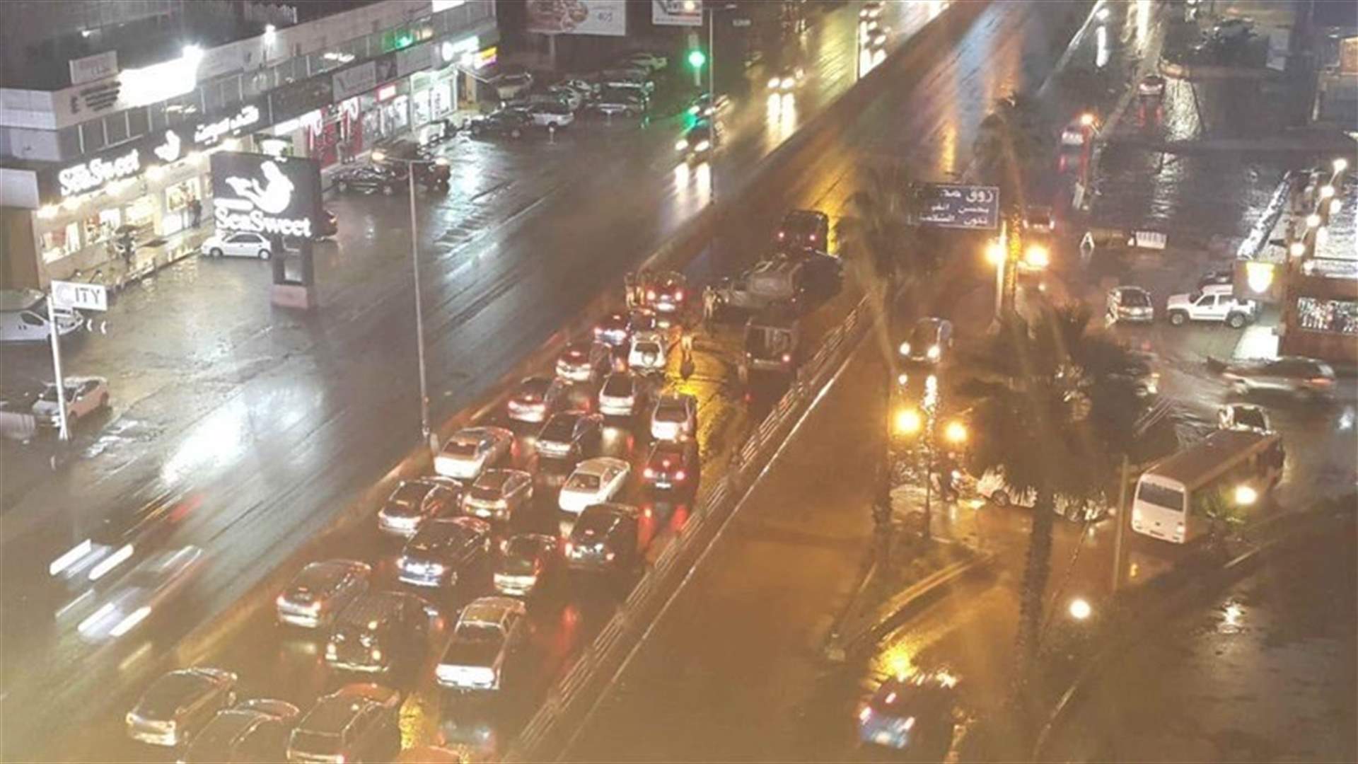 Two checkpoints to verify identities on Zouk highway and Ashqout roundabout (Photos)
