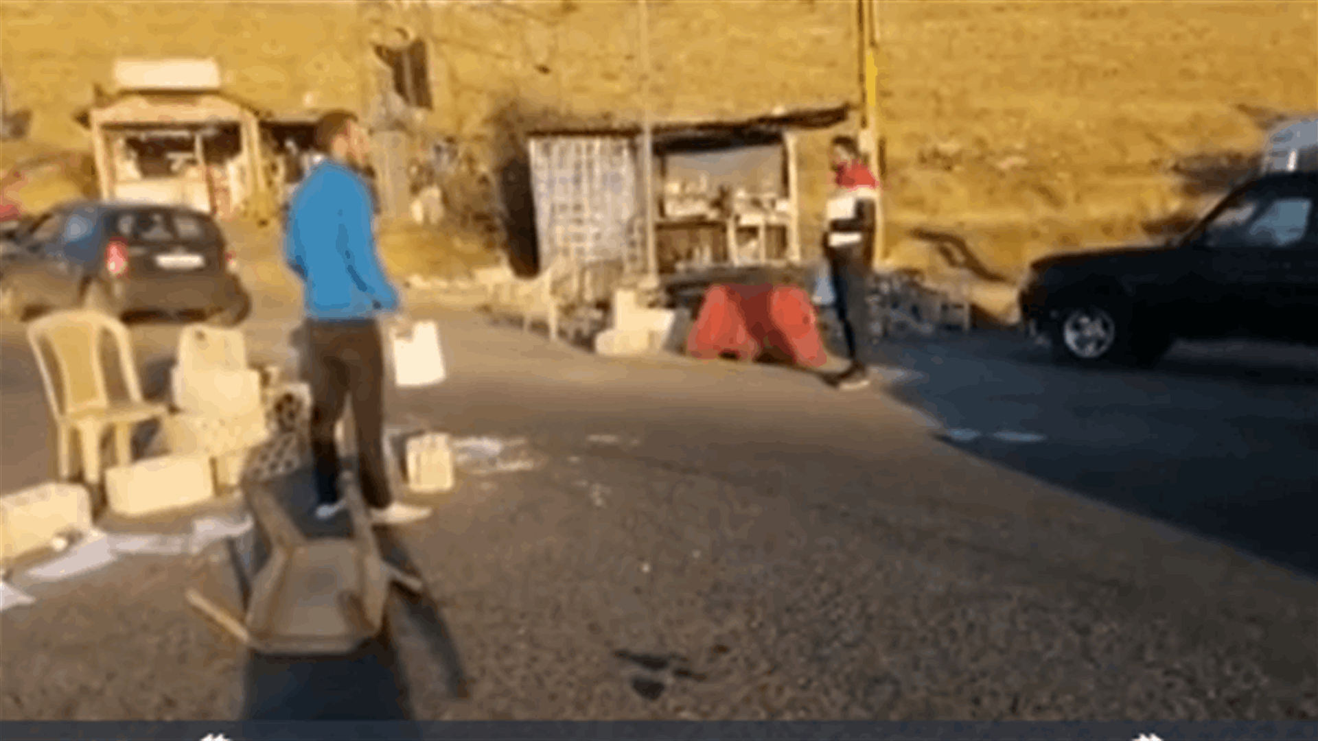 كيف يبدو مشهد قطع الطرقات في البقاع؟ (فيديو)