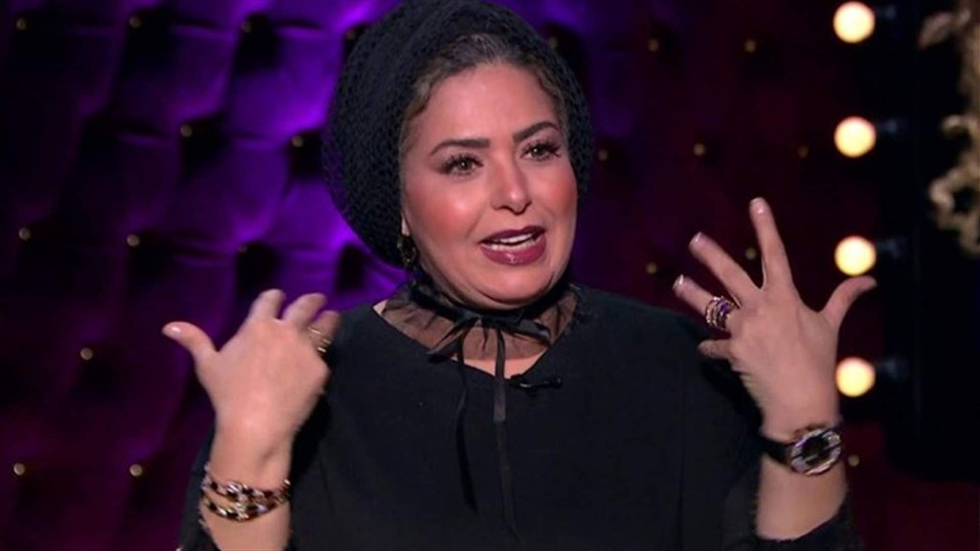 صابرين خلعت حجابها.. الظهور الأول لها منذ أعوام من دون حجاب (صور)