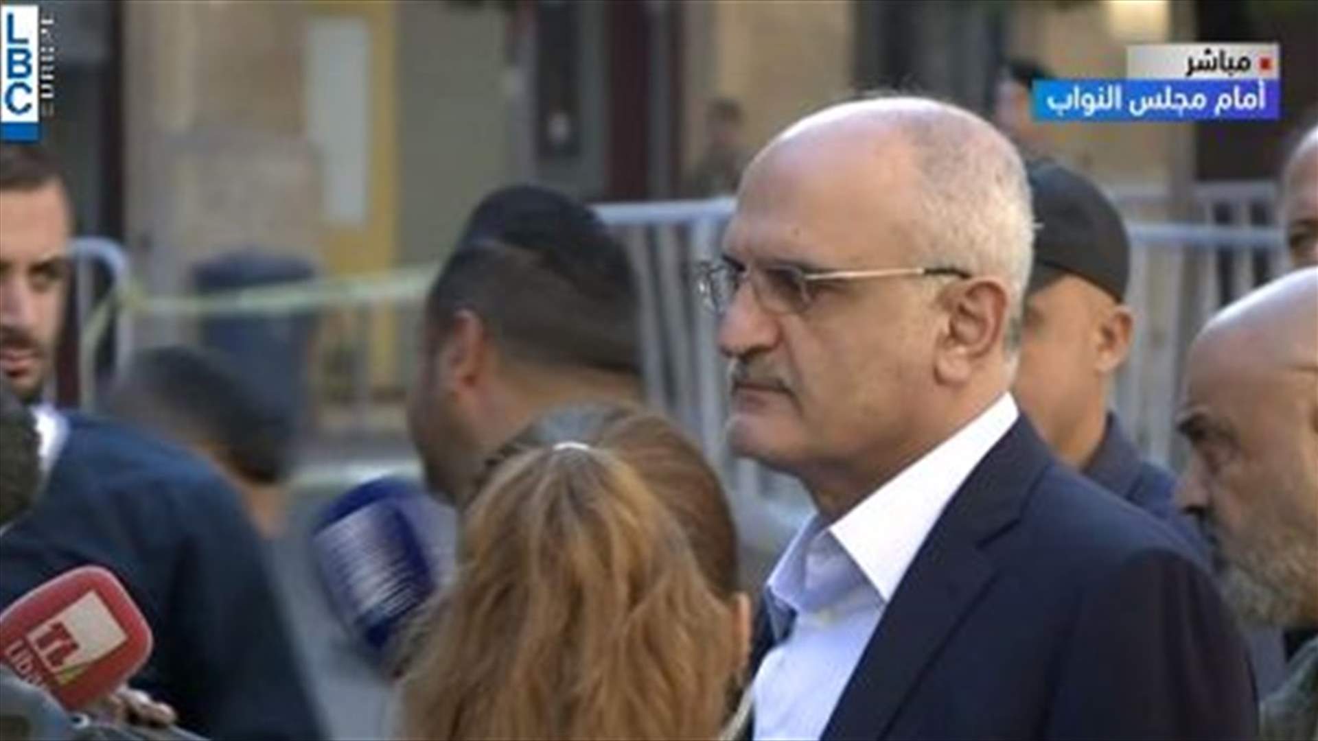 حسن خليل ردّا على اتهام موكبه باطلاق النار: انا من الساعة 8 بالوزارة