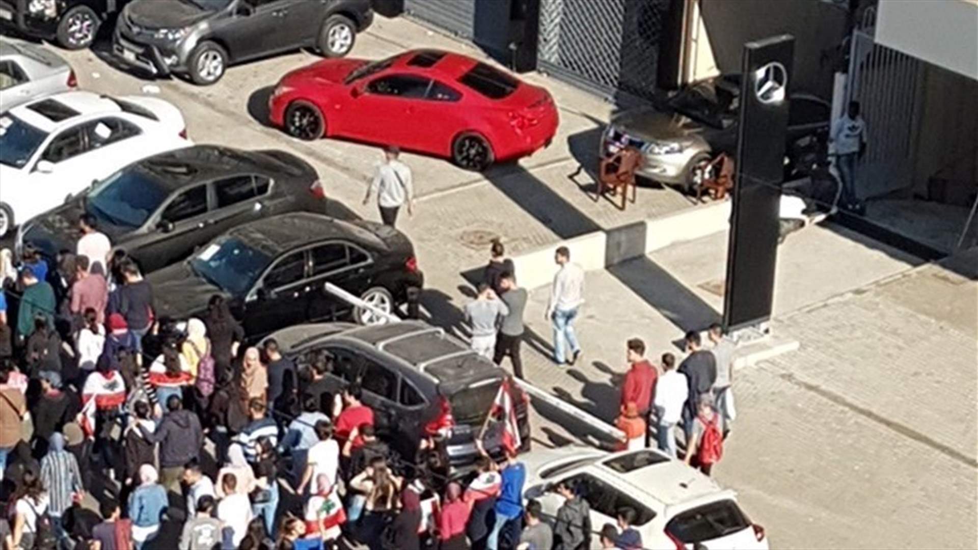 Students march Tripoli’s streets
