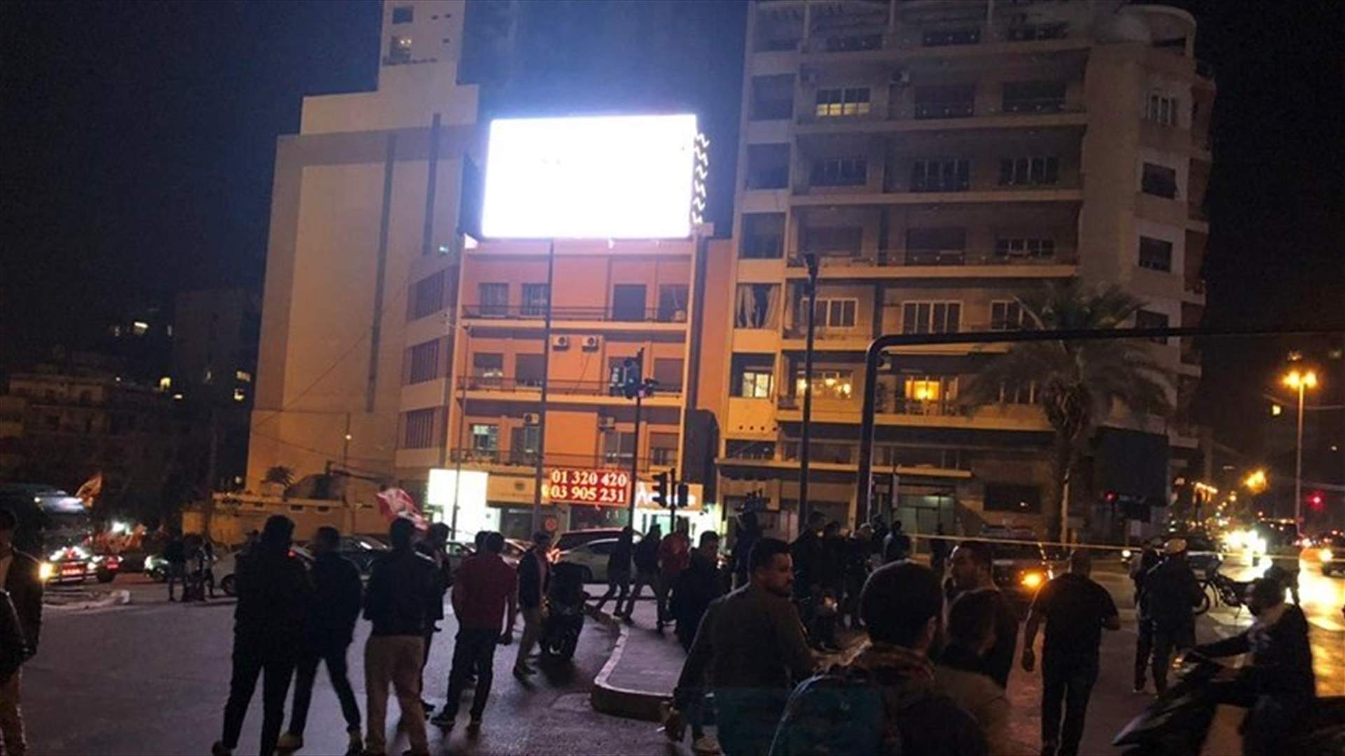 Road blocked at Borj al-Ghazal intersection towards Ring Bridge (Photos)
