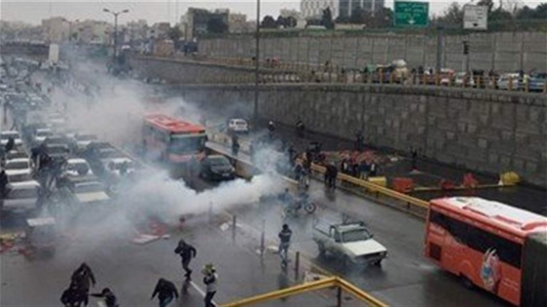 Iran's Revolutionary Guards arrest about 100 protest leaders - Iranian judiciary