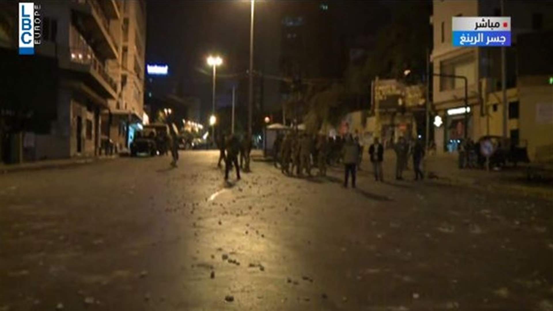 المشهد بعد هدوء الوضع في الرينغ... (فيديو)