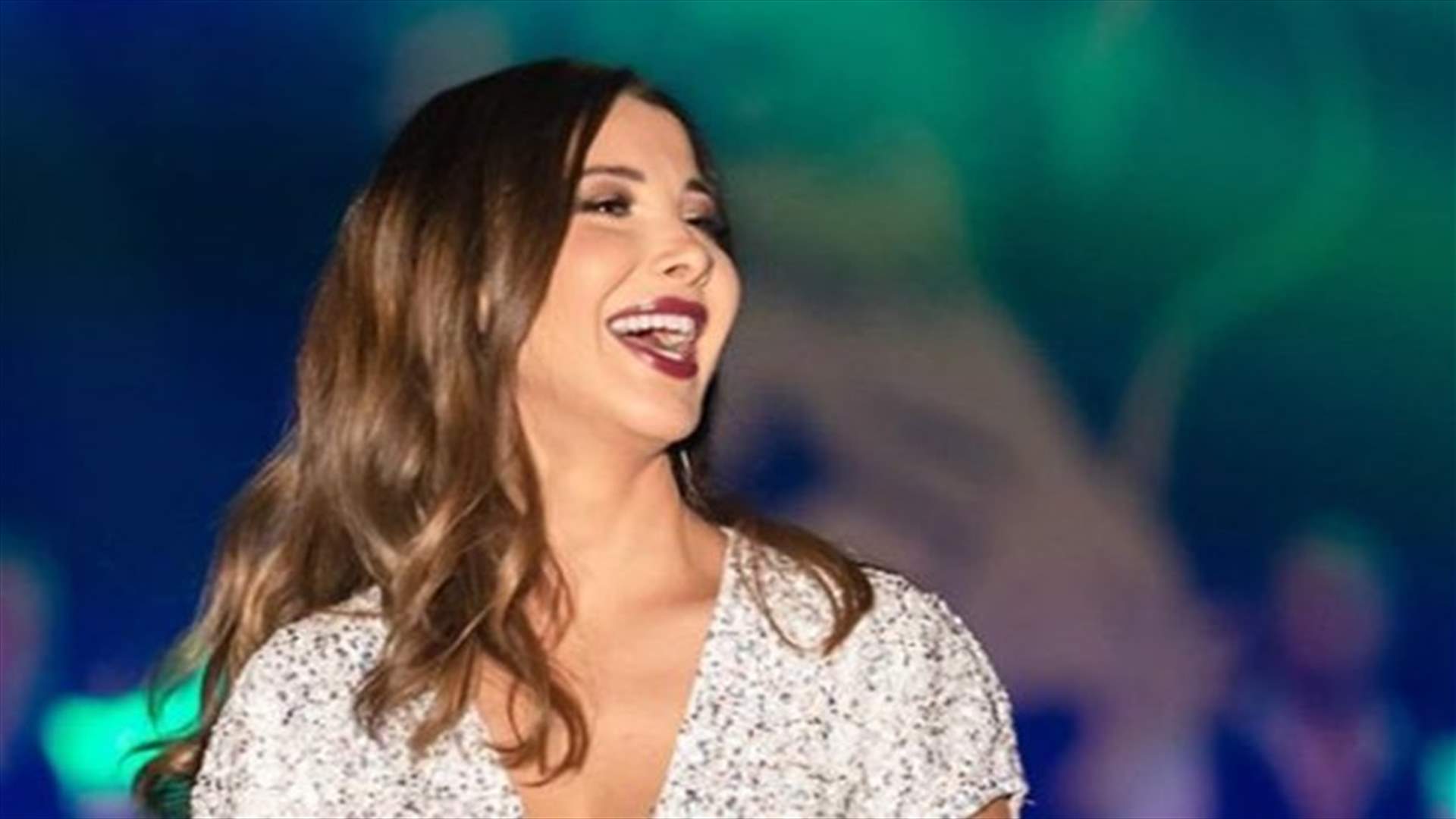 تغريدة نانسي عجرم عن "بائعي الوطن" تجتاح الإنترنت.. أجمل وصف لما يحدث في وطننا