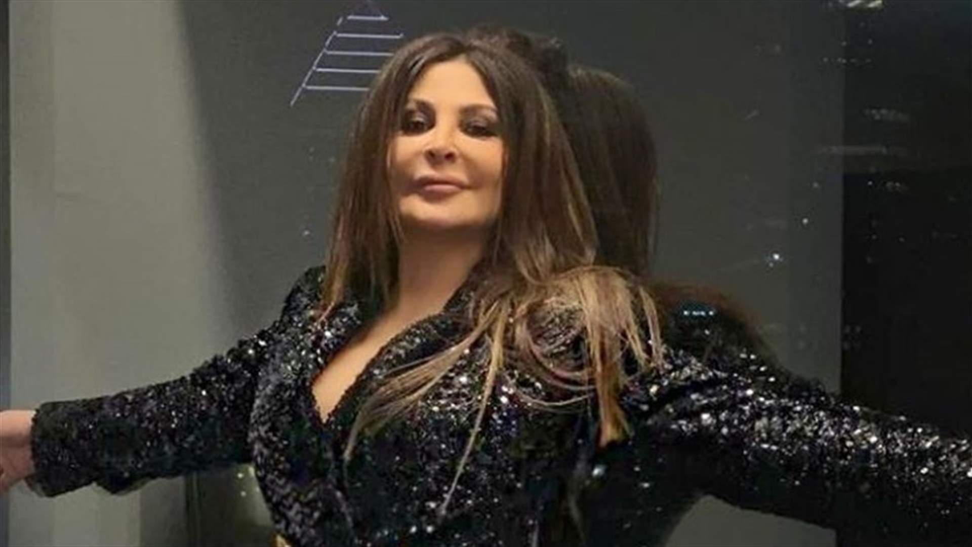 إليسا مع إبنة شقيقتها.. نسخة طبق الأصل عن بدايات ملكة الإحساس