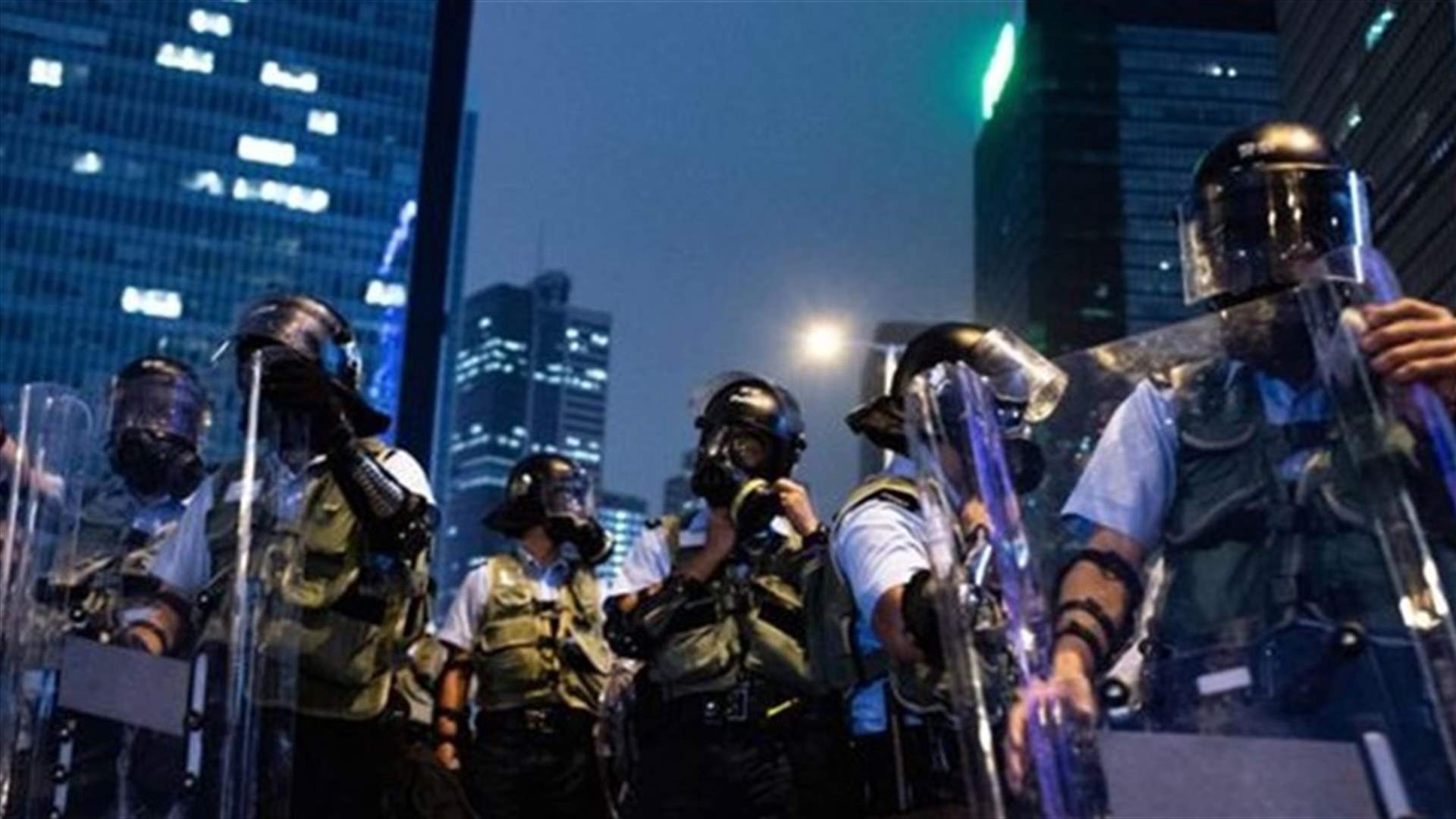 الصين تتوعد بـ&quot;تدابير صارمة&quot; بعدما وقع ترامب قانونا داعما للاحتجاجات في هونغ كونغ