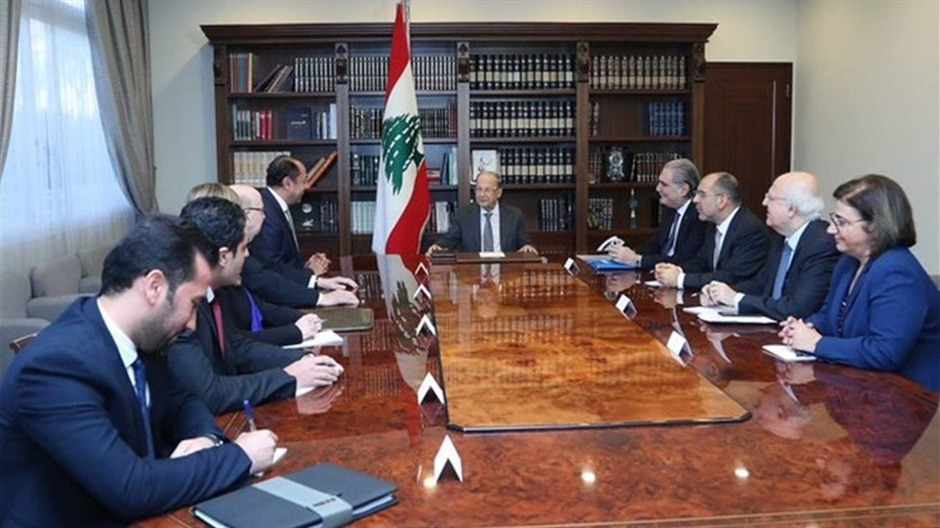 President Aoun meets Arab League official
