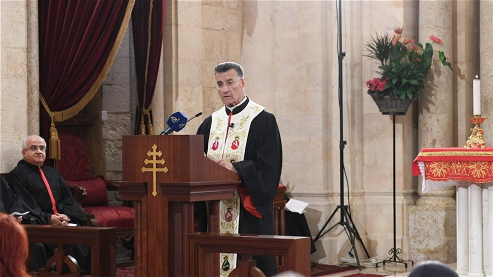 الراعي: نصلي على نية المسؤولين عندنا كي يخرجوا من تحجرهم ومن تصلب مواقفهم