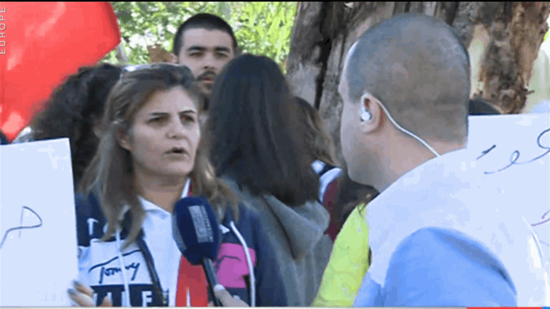 وقفة تضامنية مع الناشط مروان الباشا أمام مكتب جرائم المعلوماتية (فيديو)