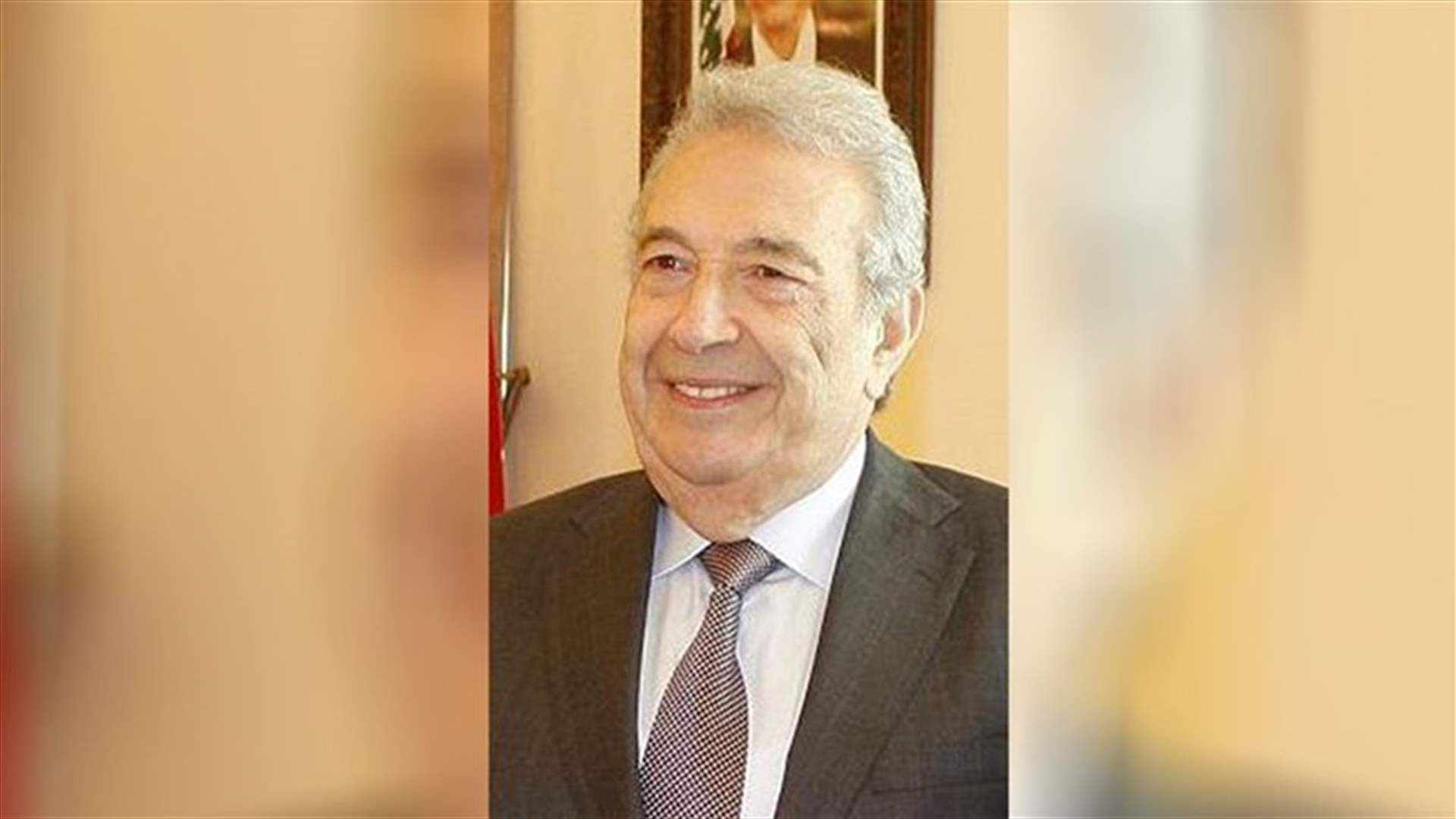 مكتب سمير الخطيب ينفي الاشاعات: صحته جيدة جدا