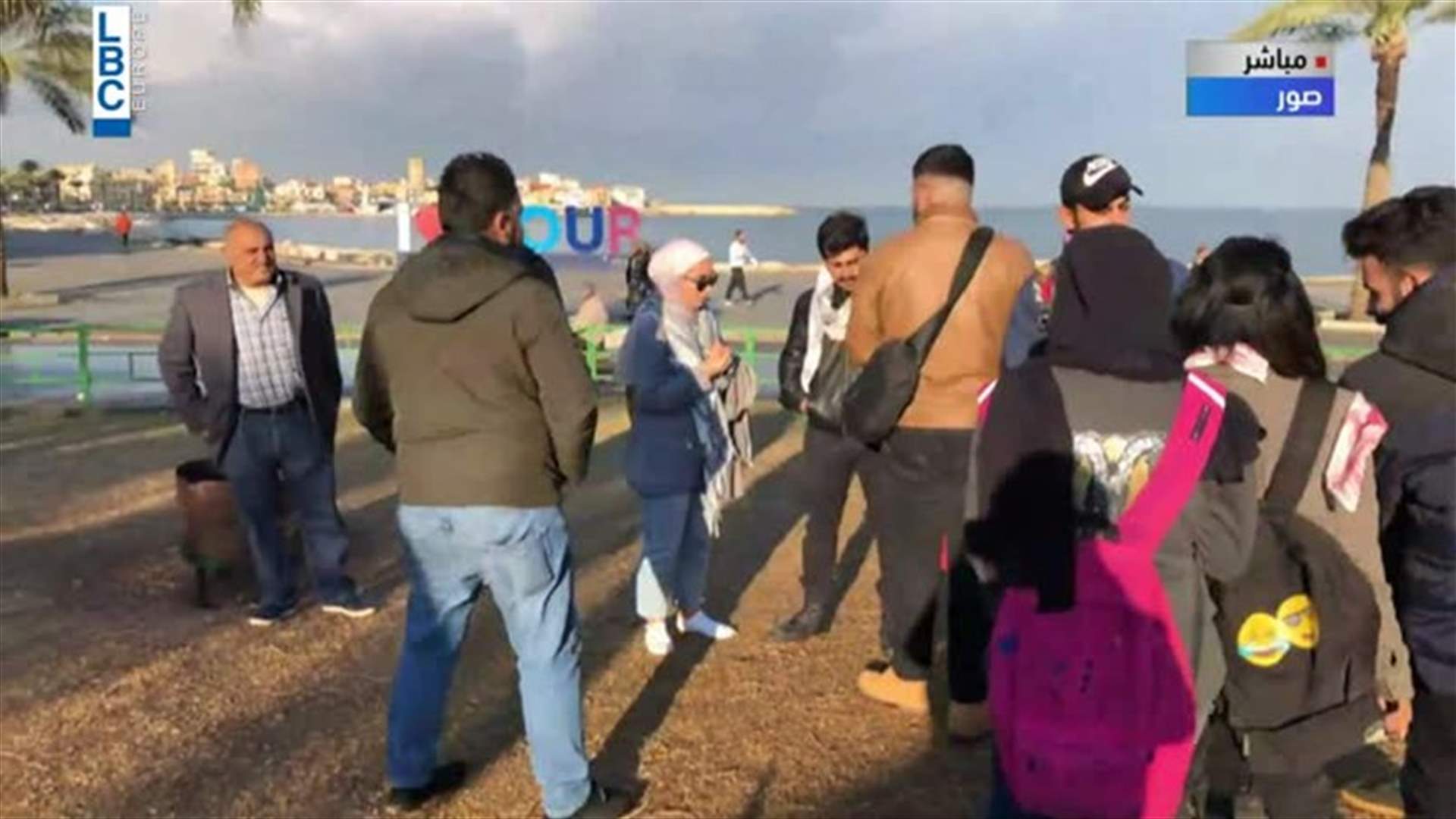 بدء التجمع للانطلاق بقافلة الثورة "من ساحات الجنوب الى كل لبنان" (فيديوهات)