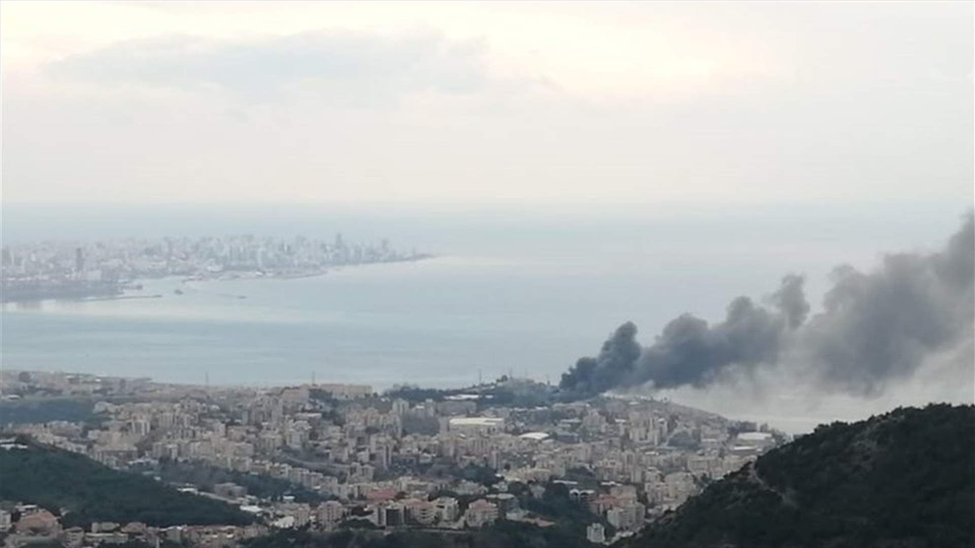 Huge fire breaks out in Zouk Mosbeh-[VIDEOS+PHOTOS]