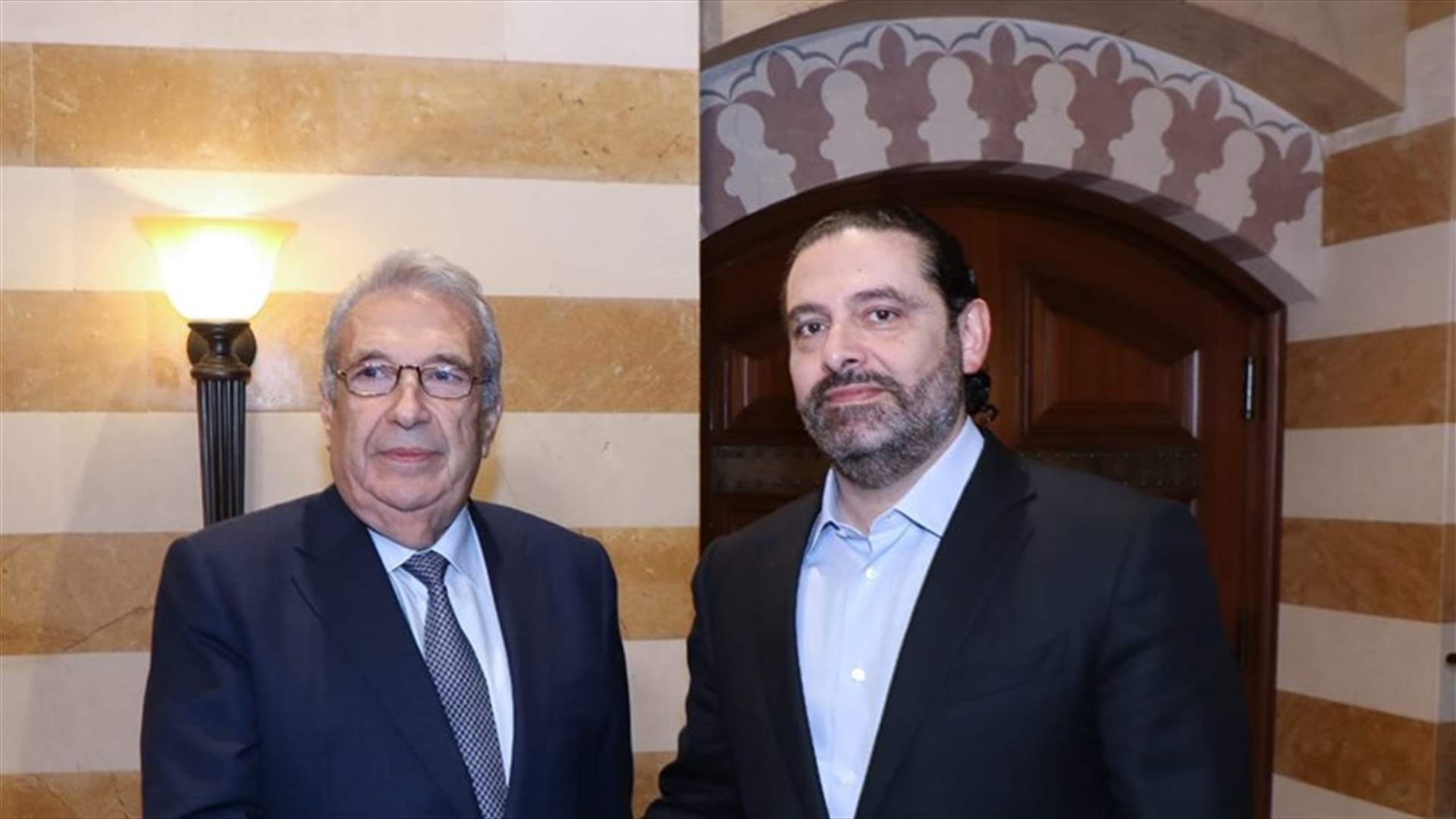 بعد اعتذار الخطيب... سيناريوهان في المشهد السياسي