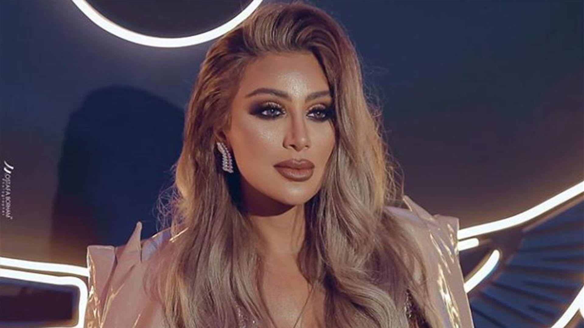 مايا دياب رقصت في مكانٍ عام بالسعوديّة.. ومطالبات بطردها من البلد (فيديو)