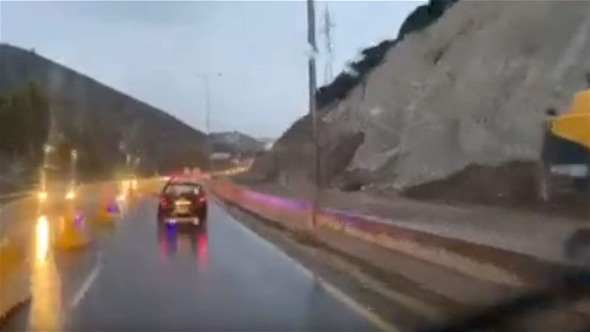 انهيار جزء من الجبل عند نفق شكا؟ (فيديو)