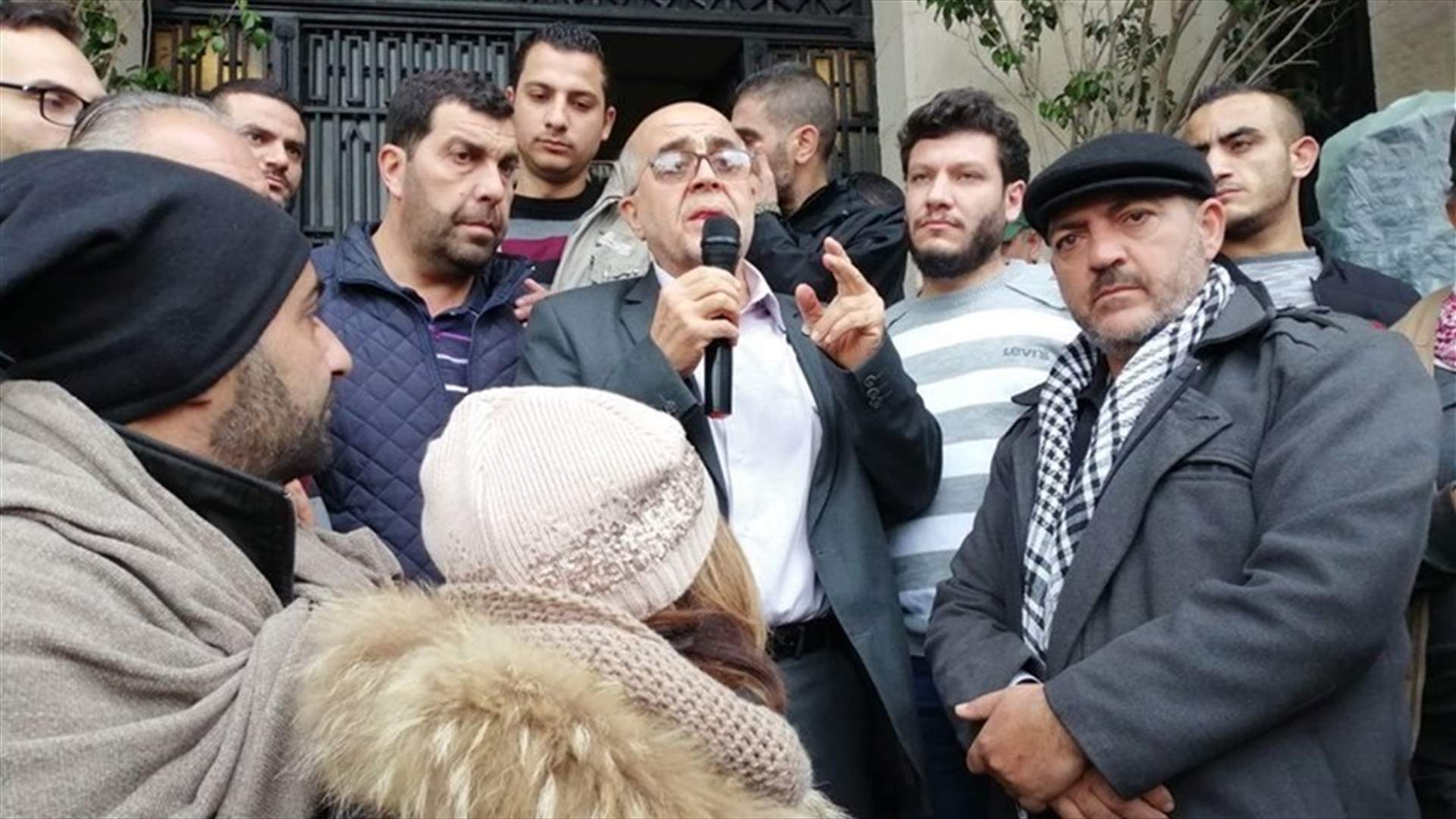 Sit-in staged outside municipal palace in Tripoli