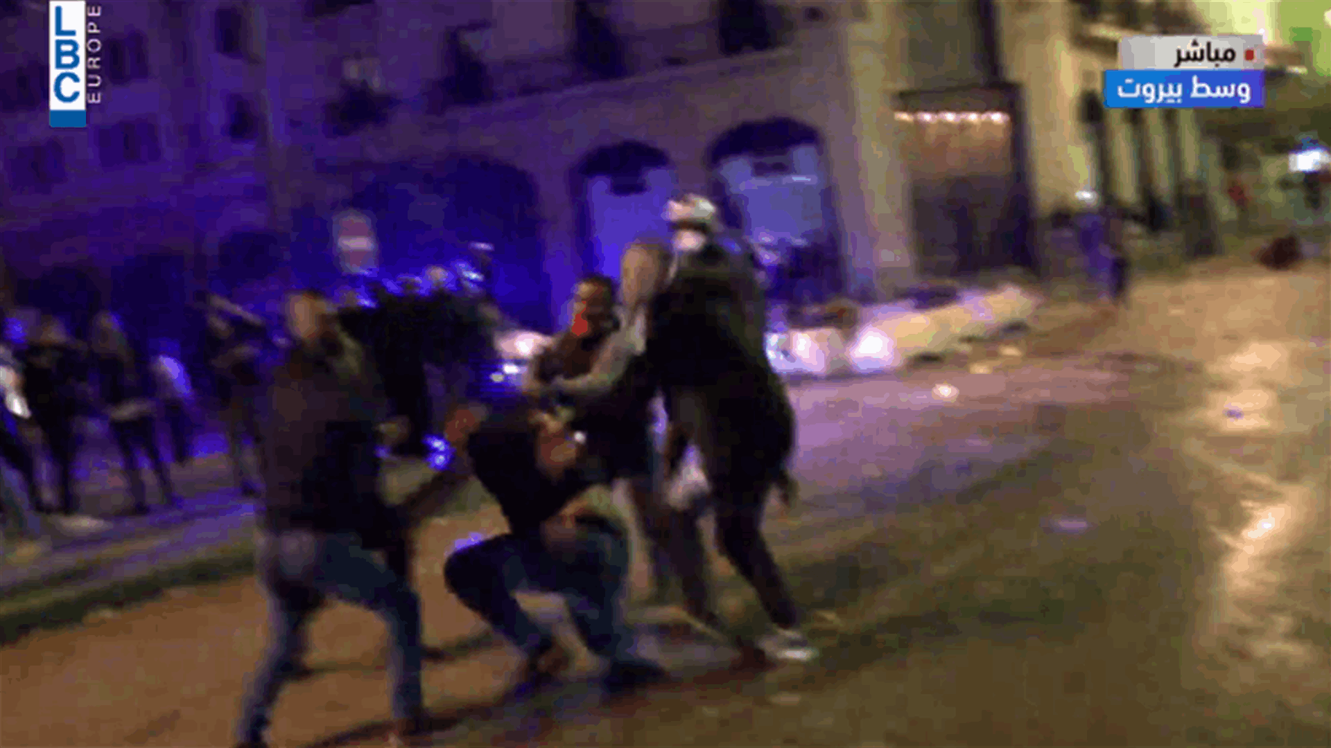 Clash between supporter of Speaker Berri and protesters in central Beirut (Video)