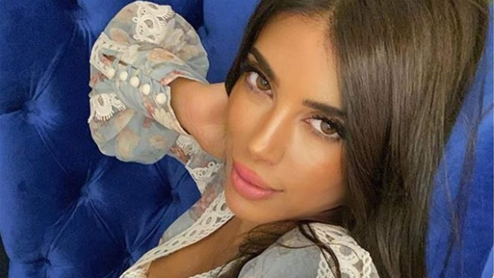 دانييلا سمعان تغرّد "يسقط حسان دياب"... من تدعم لرئاسة الحكومة اللبنانية؟