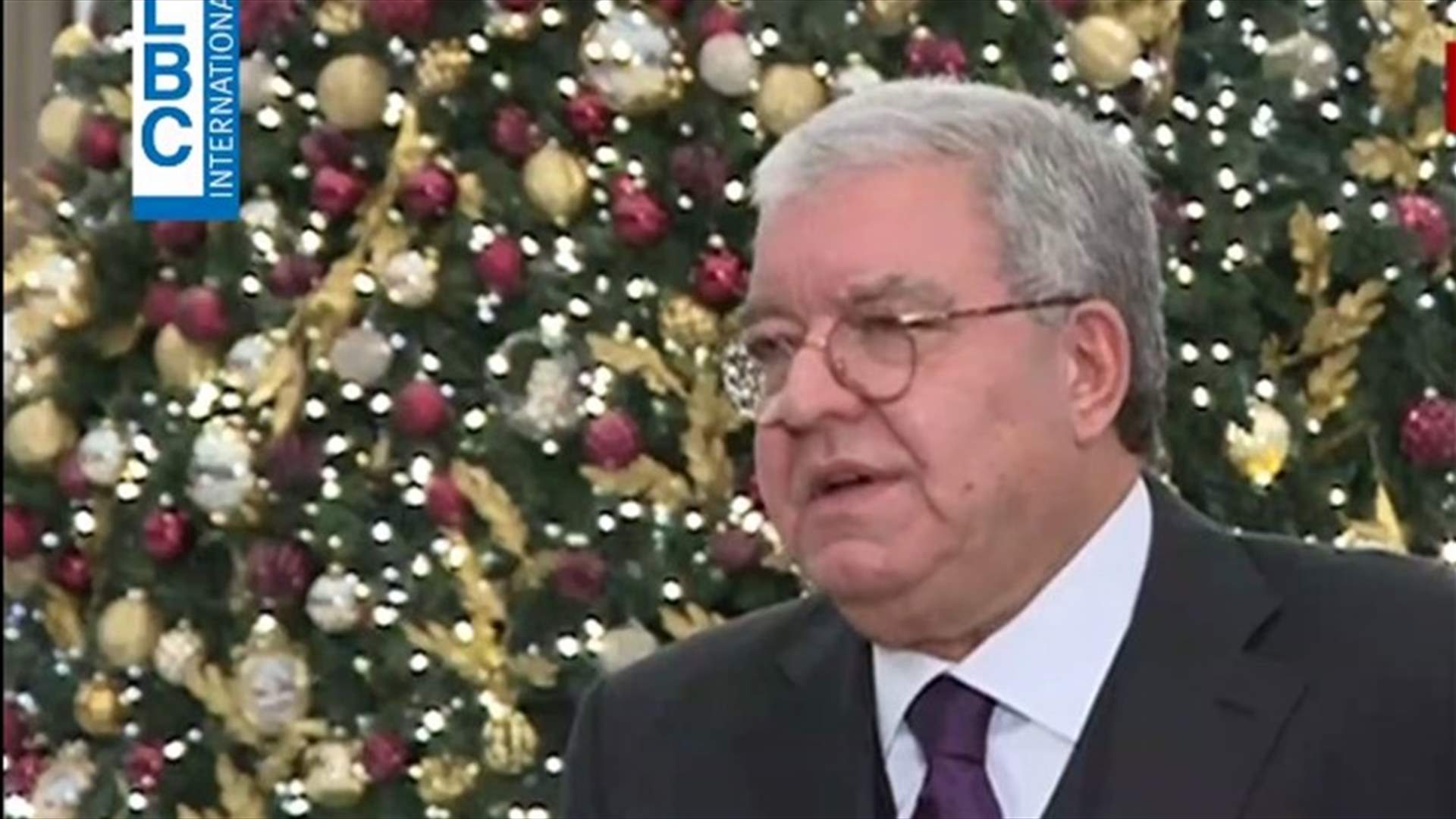 نهاد المشنوق يسمّي نواف سلام