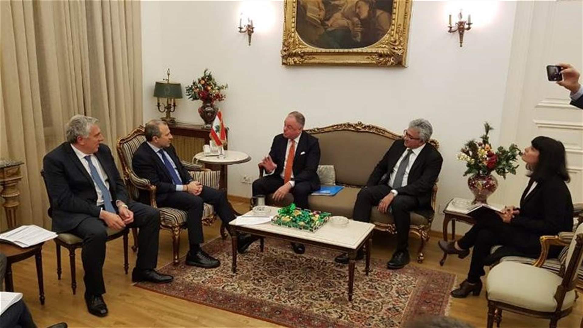 الاوضاع على الحدود الجنوبية بين باسيل وديل كول