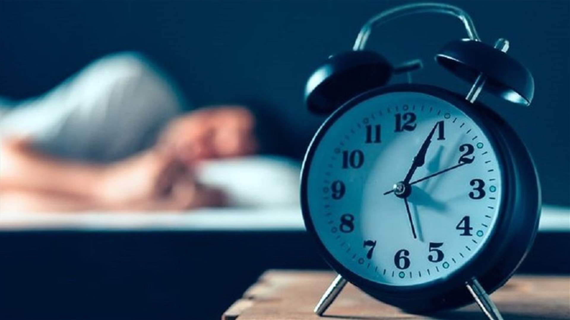 السكر والخبز الأبيض يرتبطان بالأرق لدى النساء الأكبر سناً