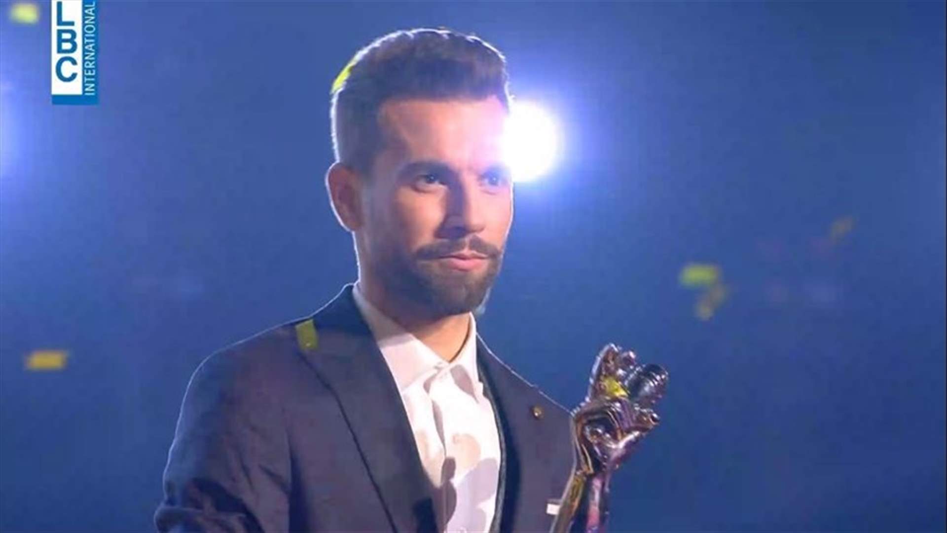 مهدي عياشي يفوز بلقب أحلى صوت في The Voice