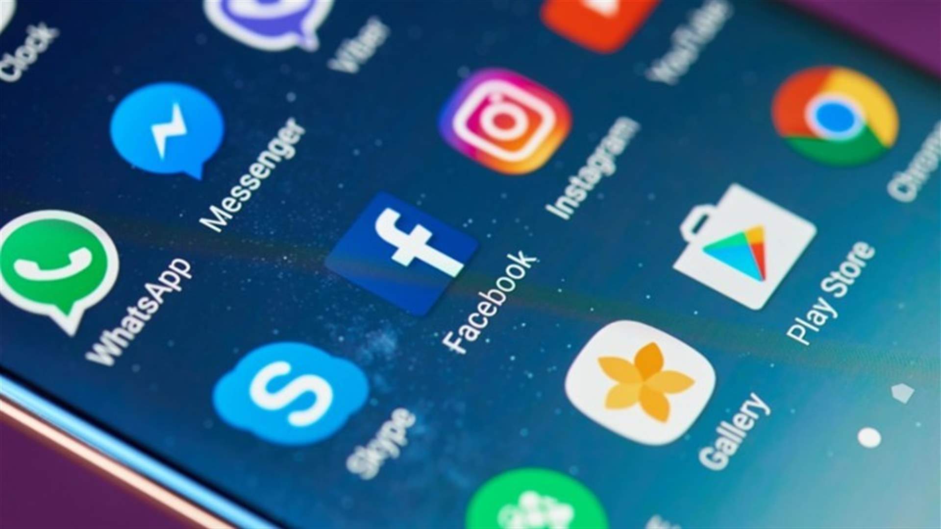 تتبعت رجلاً الى موقف سيارات وصوّرته ثمّ نشرت اللقطات... والمحكمة أدانتها!