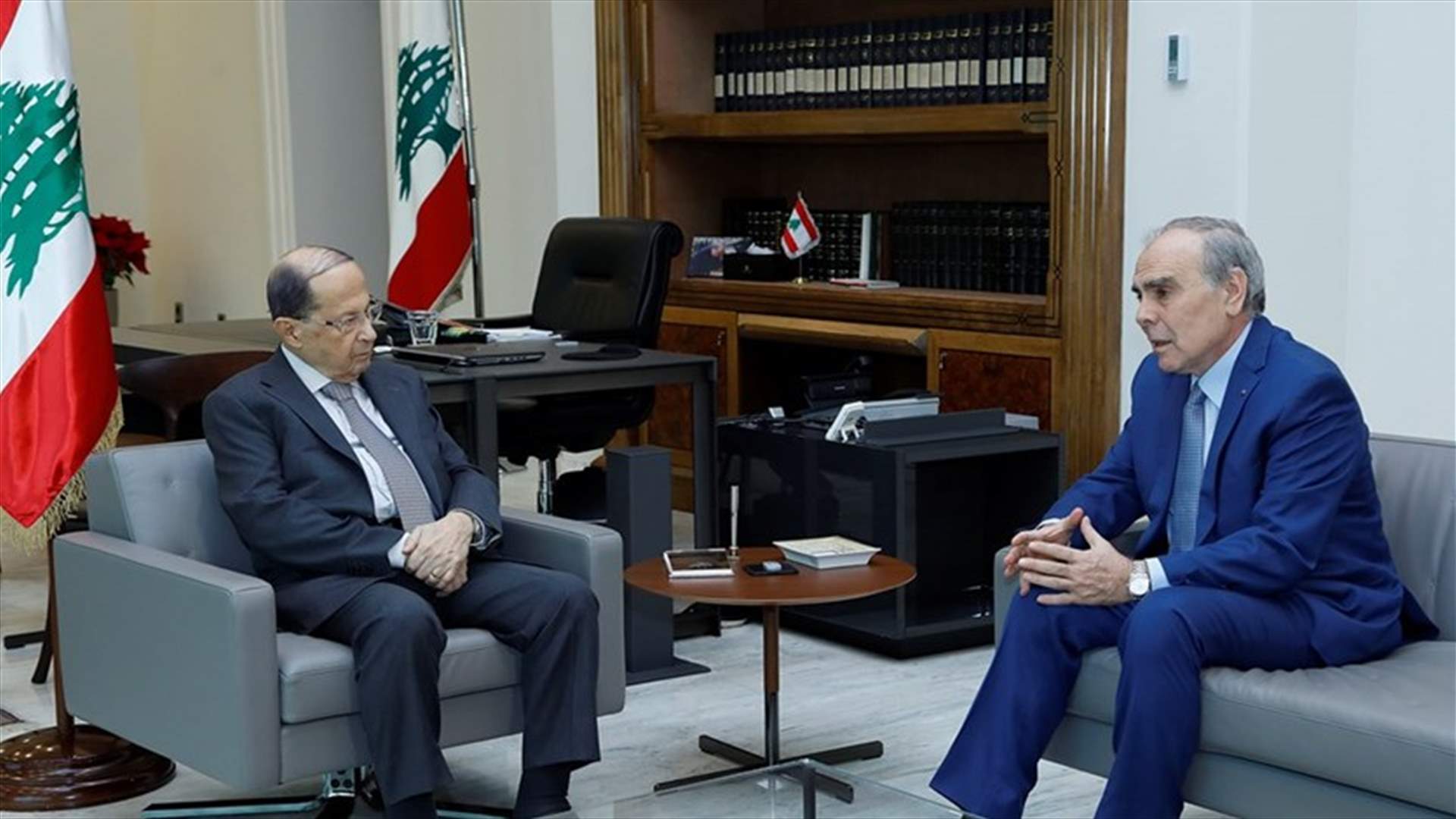 الرئيس عون عرض مع الداوود ورحمة وبقرادوني التطورات