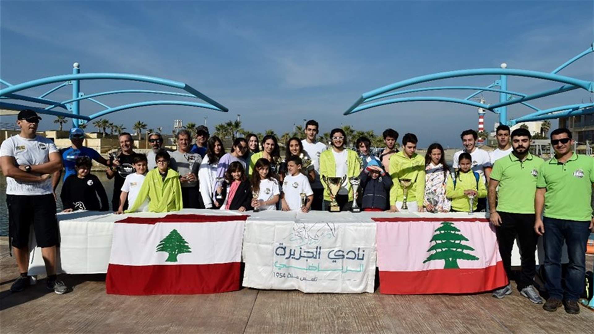 نادي الجزيرة ينظم سباق الميلاد الـ63 بالسباحة