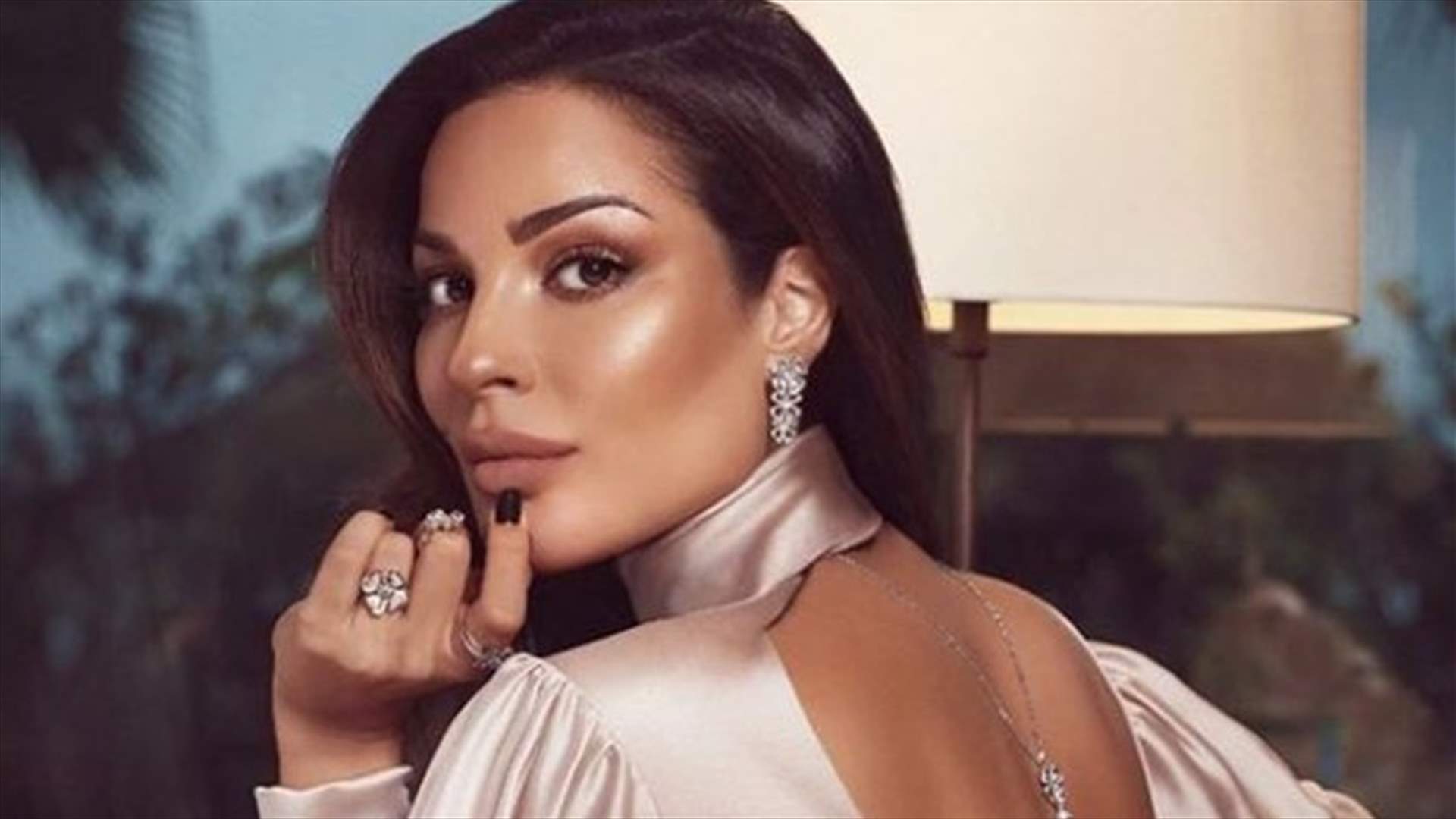 نادين نسيب نجيم تكتب رسالة مؤثرة ليلة عيد الميلاد.. تذكّرت المريض وكلّ حزين